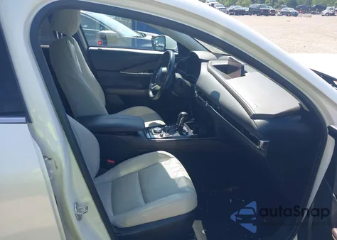 2020 Mazda Cx-30 Premium Package from USA, damaged, VIN 3MVDMBEM8LM127219